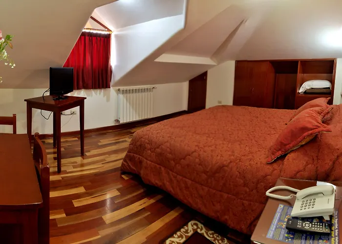 Hotel Kenamari 3*