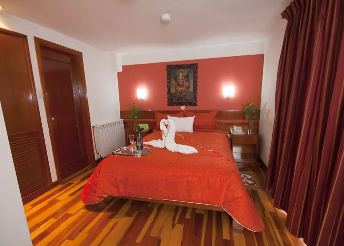 Kenamari Hotel 3*