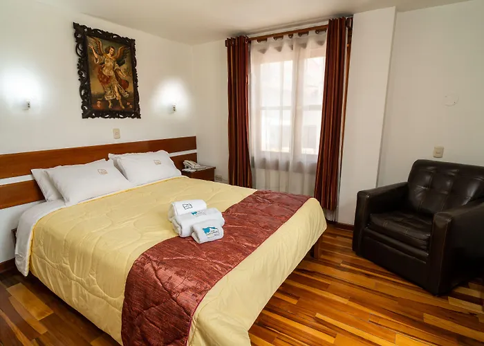 Kenamari Hotel 3*