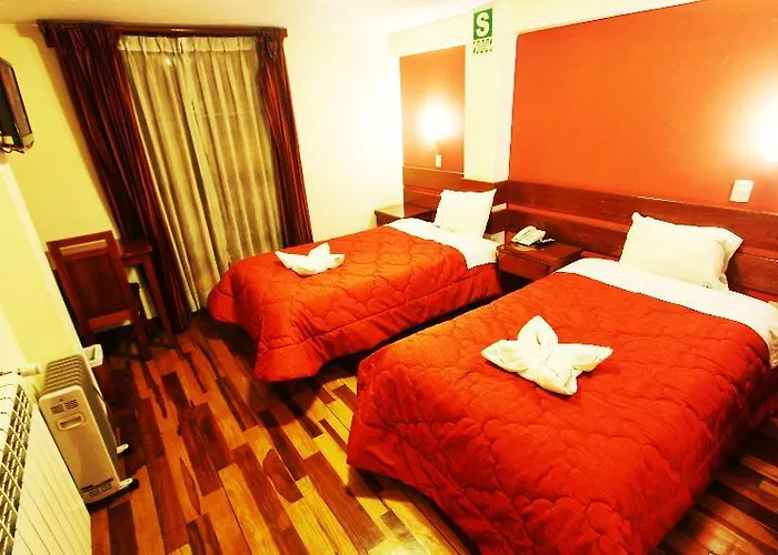 Kenamari Hotel 3*