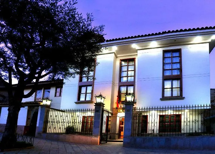 Hotel Kenamari